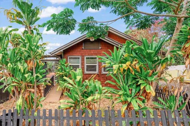 Listing Image for 84 Kilakila Pl 38 of 39