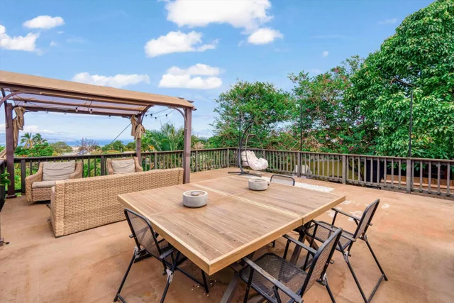 Listing Image for 84 Kilakila Pl 9 of 39