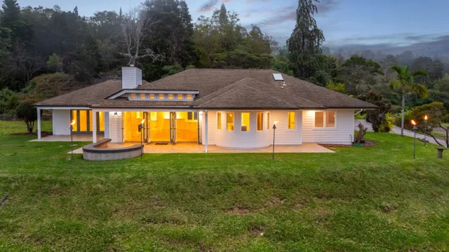 Listing Image for 7733 Kula Hwy 12 of 43