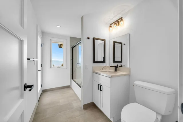 Listing Image for 7733 Kula Hwy 33 of 43