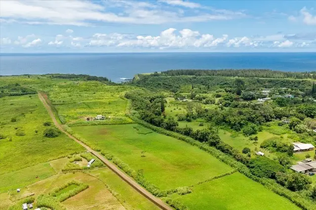 Listing Image for 2865 Hana Hwy Cpr A 19 of 32