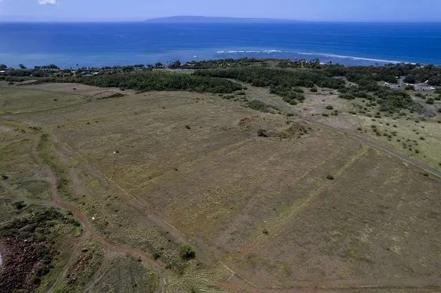 Listing Image for 814 Honoapiilani Hwy 22b 6 of 9