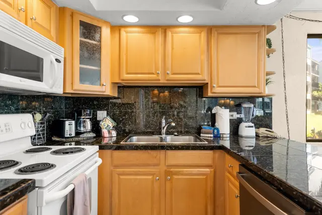 Listing Image for 3543 Lower Honoapiilani Rd G101 5 of 41