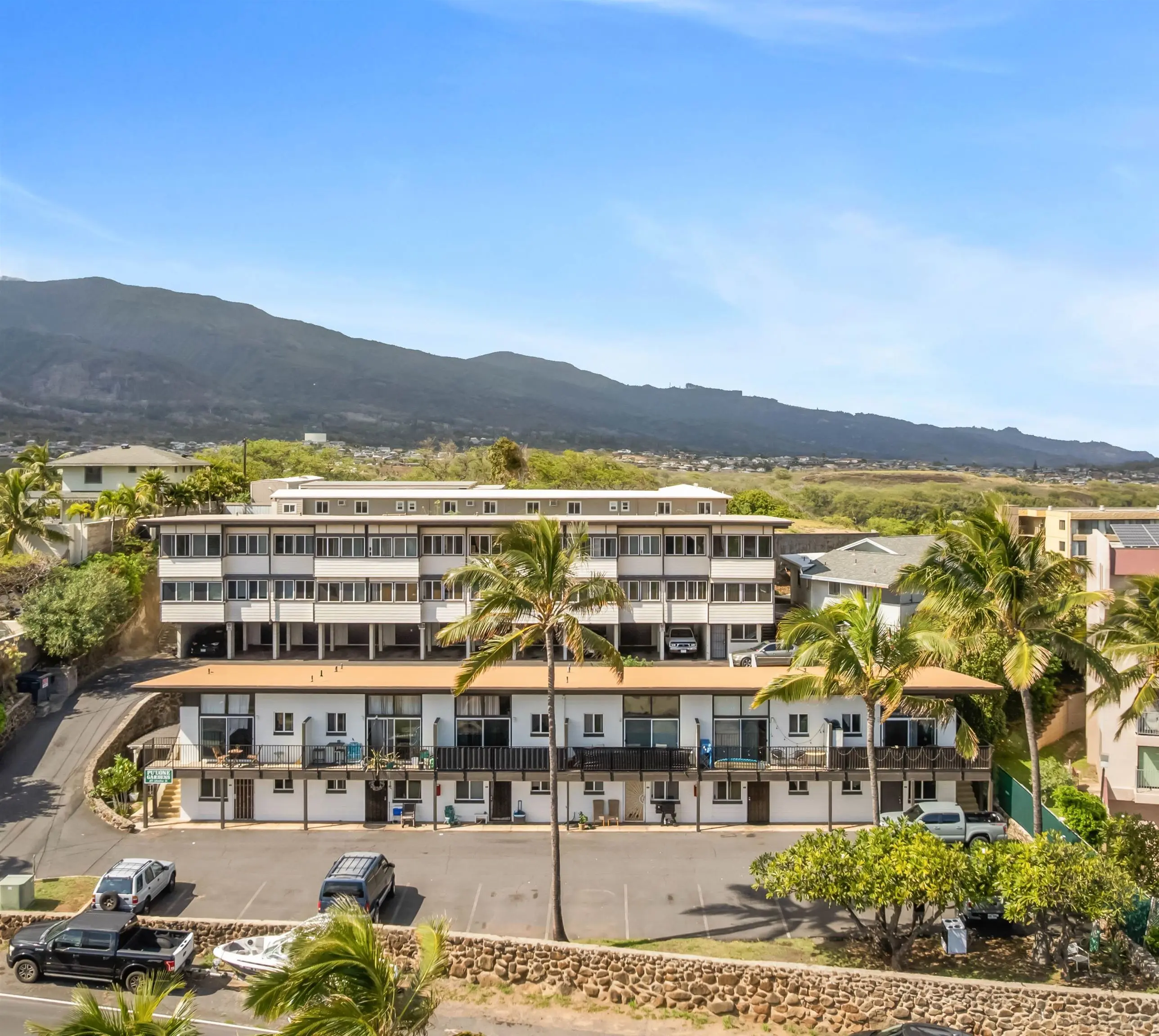 Photo of Listing #408675