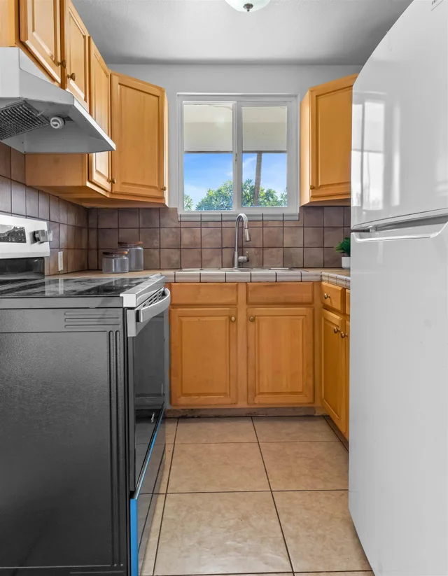 Listing Image for 471 Liholiho St 6 12 of 17