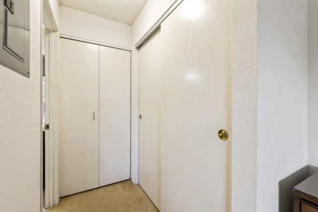 Listing Image for 140 Uwapo Rd 18-203 20 of 40