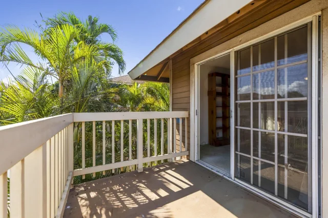 Listing Image for 140 Uwapo Rd 18-203 30 of 40