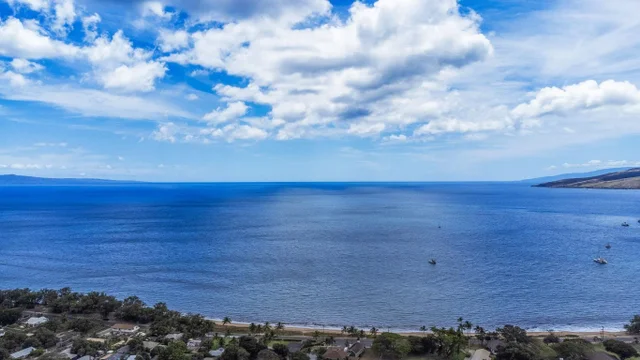 Listing Image for 140 Uwapo Rd 18-203 35 of 40