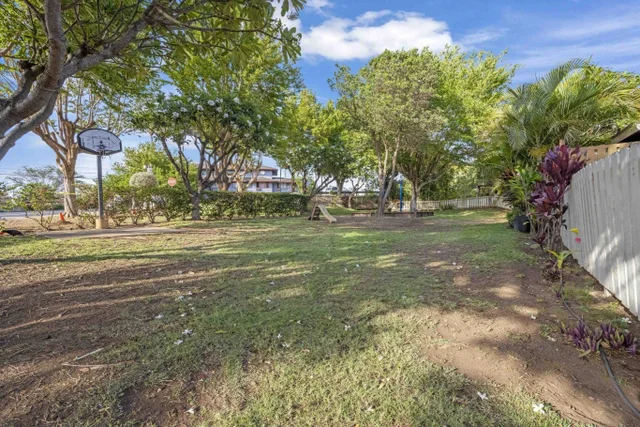 Listing Image for 140 Uwapo Rd 18-203 39 of 40