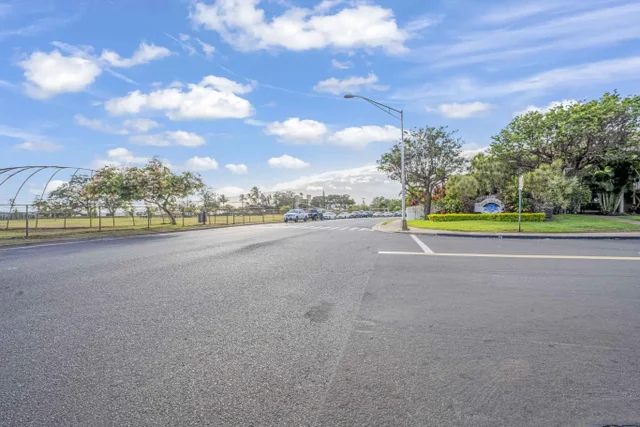 Listing Image for 140 Uwapo Rd 18-203 40 of 40