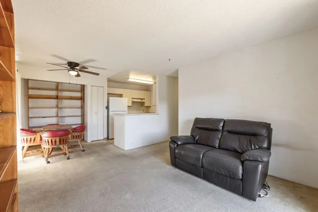 Listing Image for 140 Uwapo Rd 18-203 5 of 40