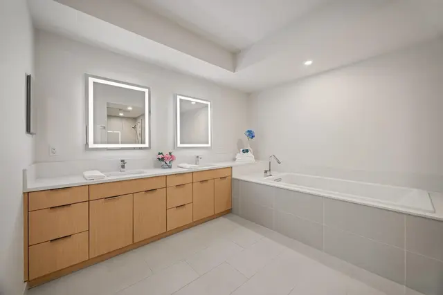Listing Image for 173 Holokahiki Ln 10b 27 of 50