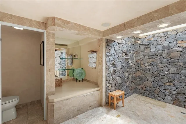 Listing Image for 20 Hui Rd I 9 24 of 50