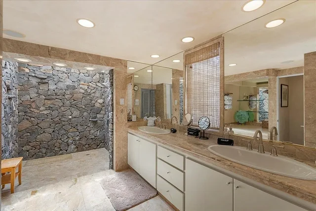 Listing Image for 20 Hui Rd I 9 25 of 50