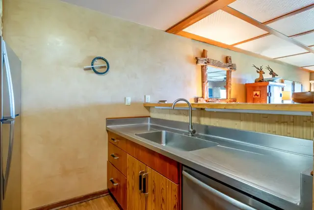 Listing Image for 50 Kepuhi Pl 118 7 of 30