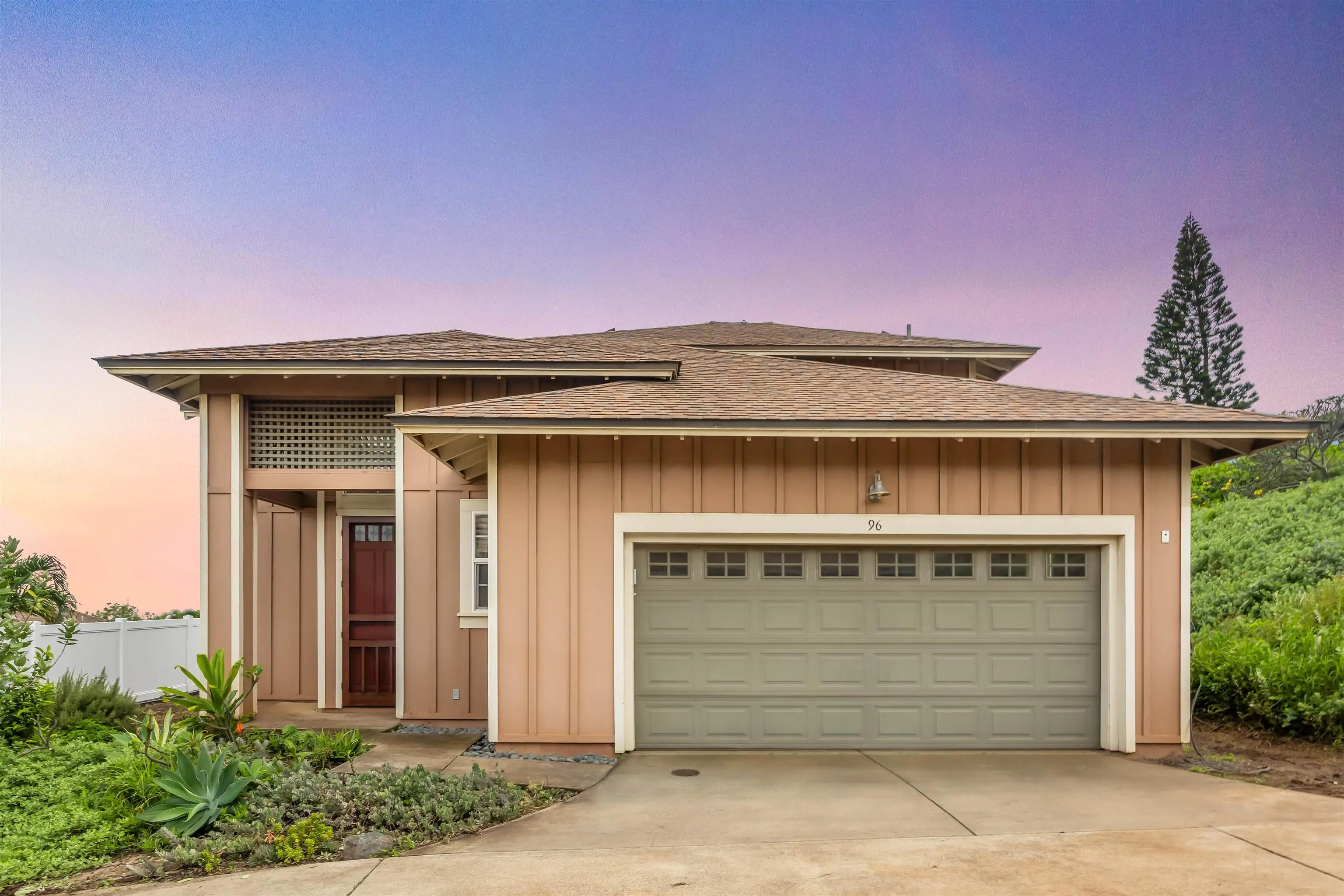 Photo of Listing #409297