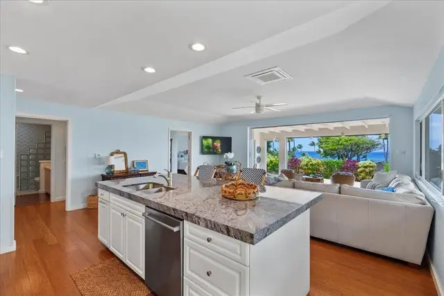 Listing Image for 20 Hui Rd I 42 13 of 48