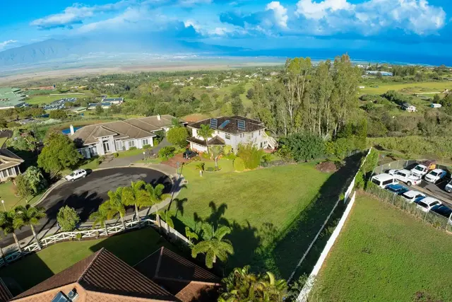 Listing Image for 36 Ohia Lehua Pl 8 of 14