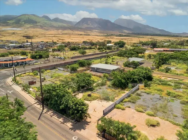 Listing Image for 232 Lahainaluna Rd Rd 14 of 17