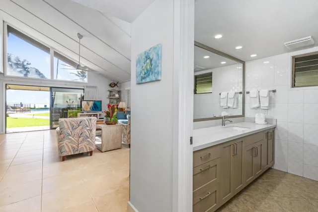 Listing Image for 12 S Kihei Rd G1 13 of 49