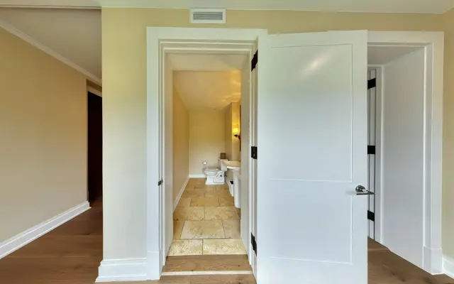 Listing Image for 1 Bay Dr 3604 33 of 36
