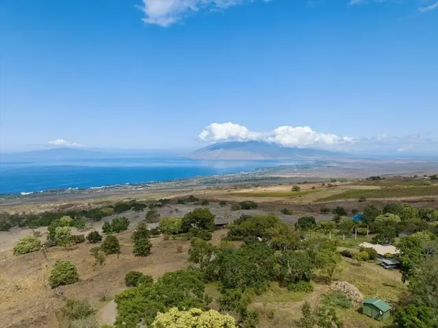 Listing Image for 13434 Kula Hwy 23 of 39