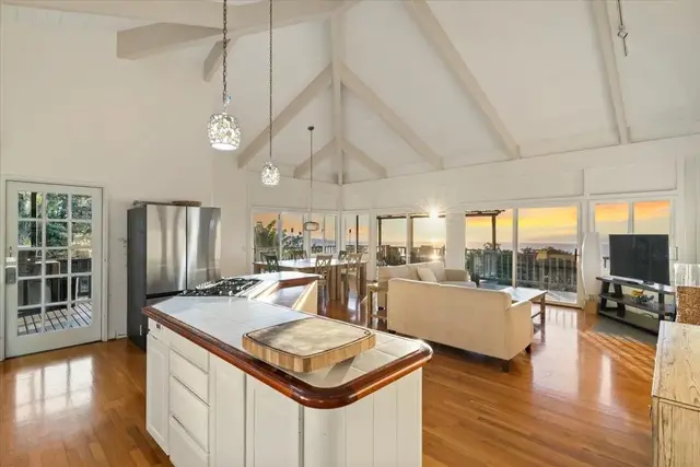 Listing Image for 13434 Kula Hwy 6 of 39