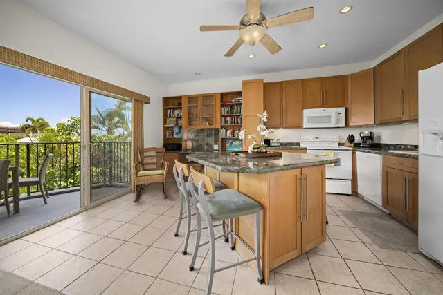 Listing Image for 2994 S Kihei Rd 301 10 of 47