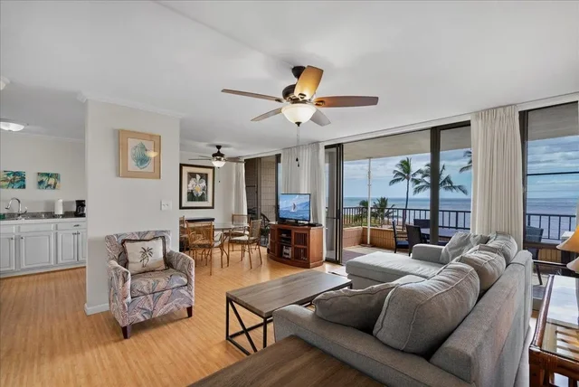 Listing Image for 800 S Kihei Rd 504 3 of 50