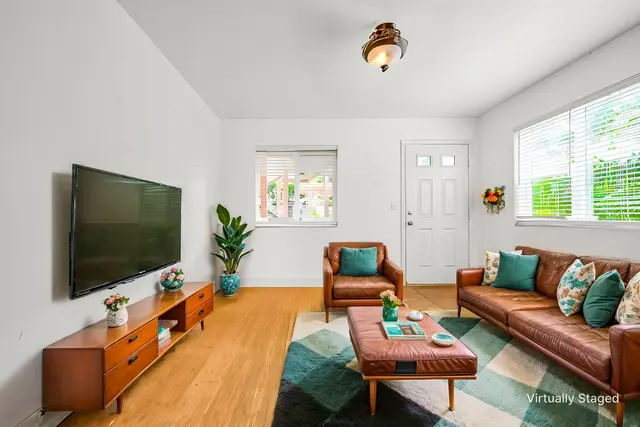 Listing Image for 17 Jillian Ln 521 2 of 33