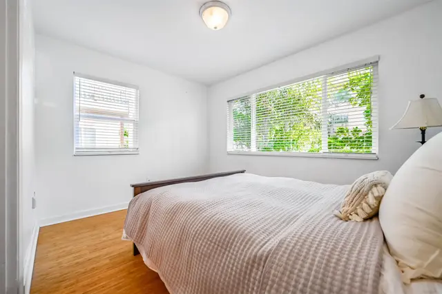 Listing Image for 17 Jillian Ln 521 21 of 33