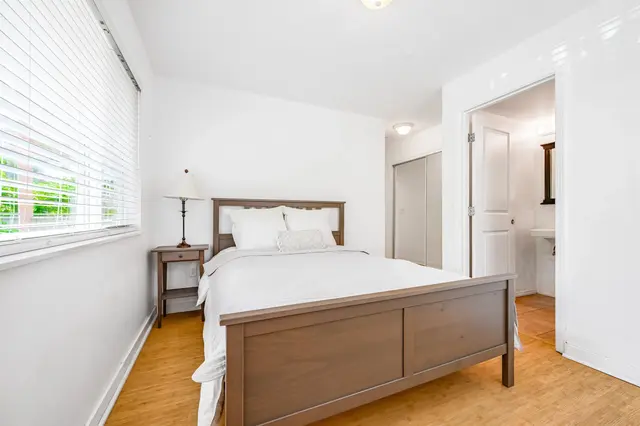 Listing Image for 17 Jillian Ln 521 22 of 33