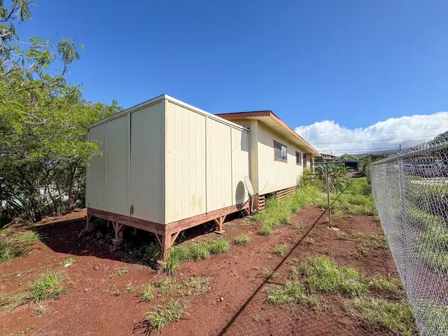 Listing Image for 270 Ala Malama Ave 12 of 15