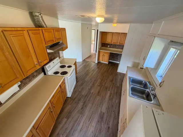 Listing Image for 270 Ala Malama Ave 3 of 15