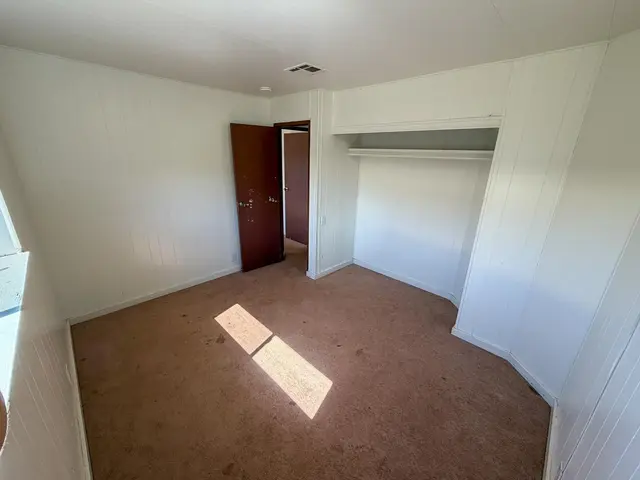 Listing Image for 270 Ala Malama Ave 7 of 15