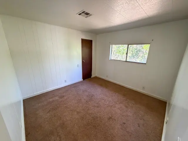 Listing Image for 270 Ala Malama Ave 8 of 15