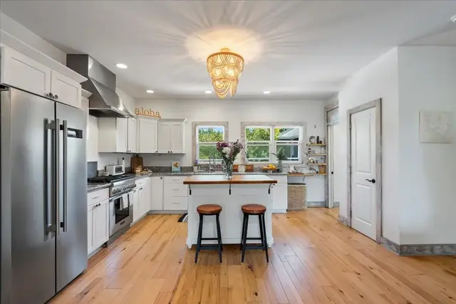 Listing Image for 1205 W Kuiaha Rd 2 7 of 46