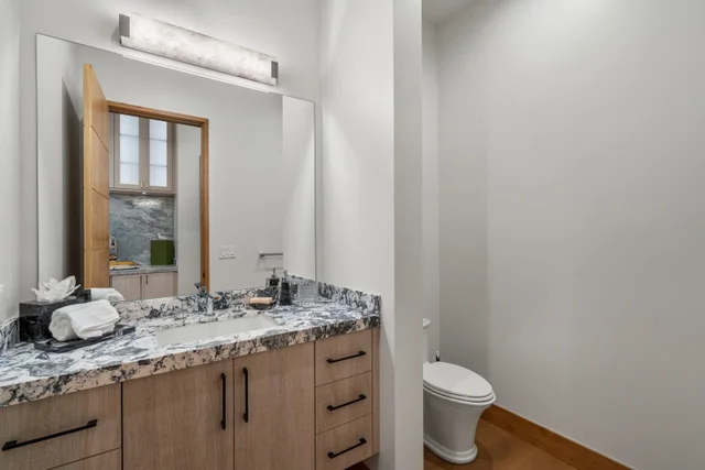 Listing Image for 179 Lolowaa Pl 2 45 of 50