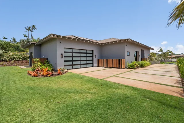 Listing Image for 179 Lolowaa Pl 2 46 of 50