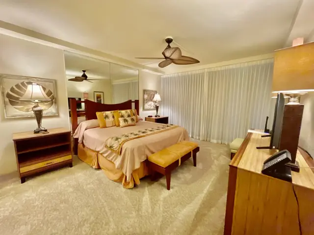 Listing Image for 2481 Kaanapali Pkwy 220 L 5 of 26