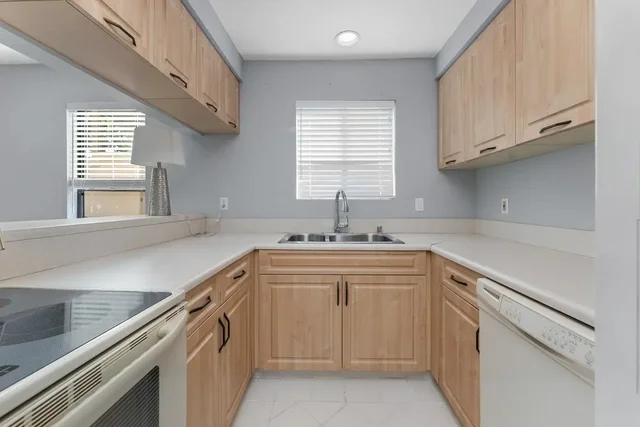 Listing Image for 1450 S Kihei Rd B101 12 of 29