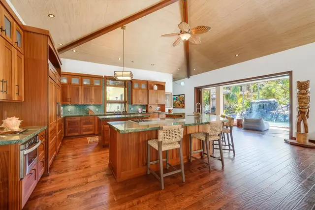 Listing Image for 166 Apuwai St 11 of 50