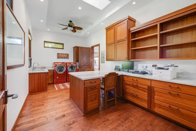 Listing Image for 166 Apuwai St 24 of 50