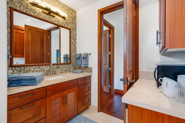 Listing Image for 166 Apuwai St 29 of 50