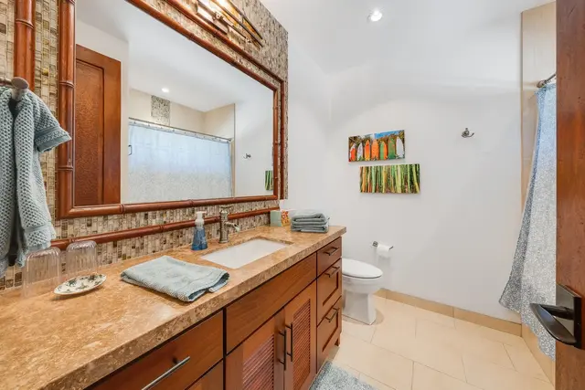 Listing Image for 166 Apuwai St 34 of 50