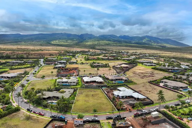 Listing Image for 167 Anapuni Loop 26 25 of 27