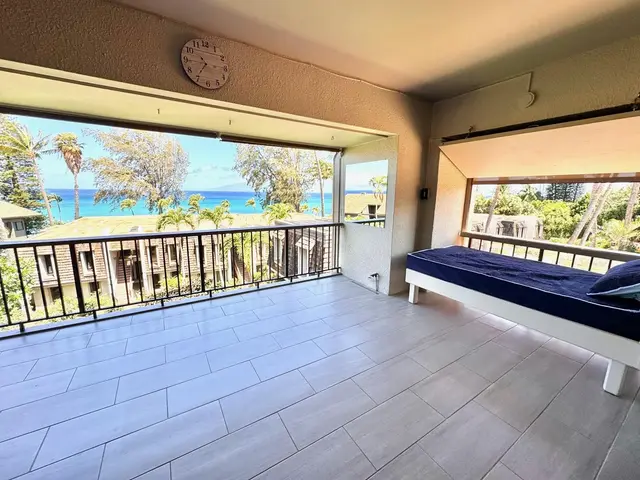 Listing Image for 4007 Lower Honoapiilani Rd 212 14 of 48