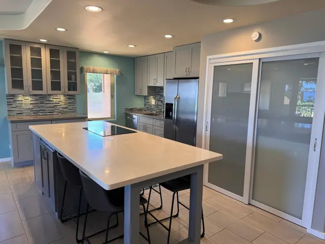 Listing Image for 4007 Lower Honoapiilani Rd 212 21 of 48