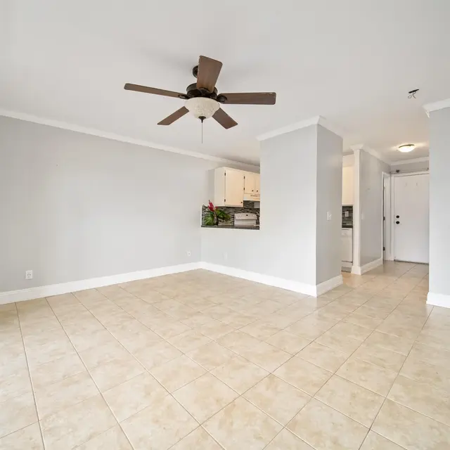 Listing Image for 3740 Lower Honoapiilani Rd A301 10 of 27