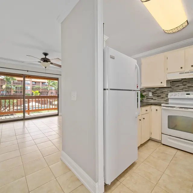 Listing Image for 3740 Lower Honoapiilani Rd A301 16 of 27